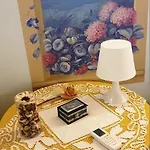 公寓 La Casetta Di Tilde 泰尔米尼伊梅雷塞