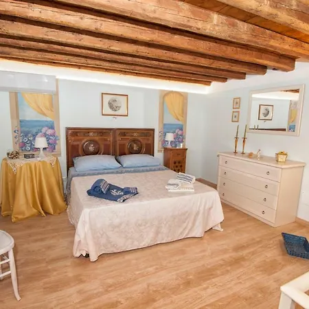 La Casetta Di Tilde Apartment *